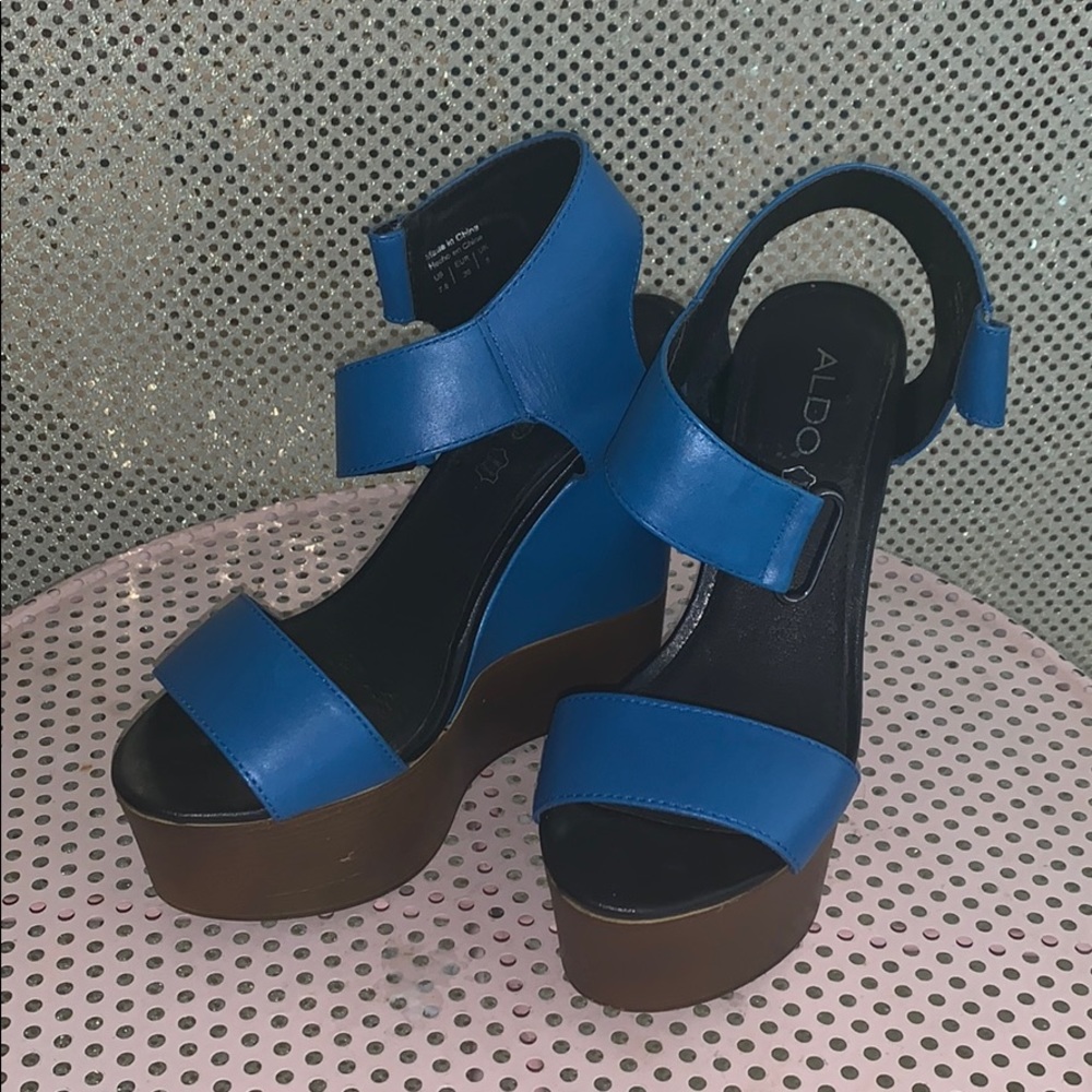 Wedges - Picture 2 of 3